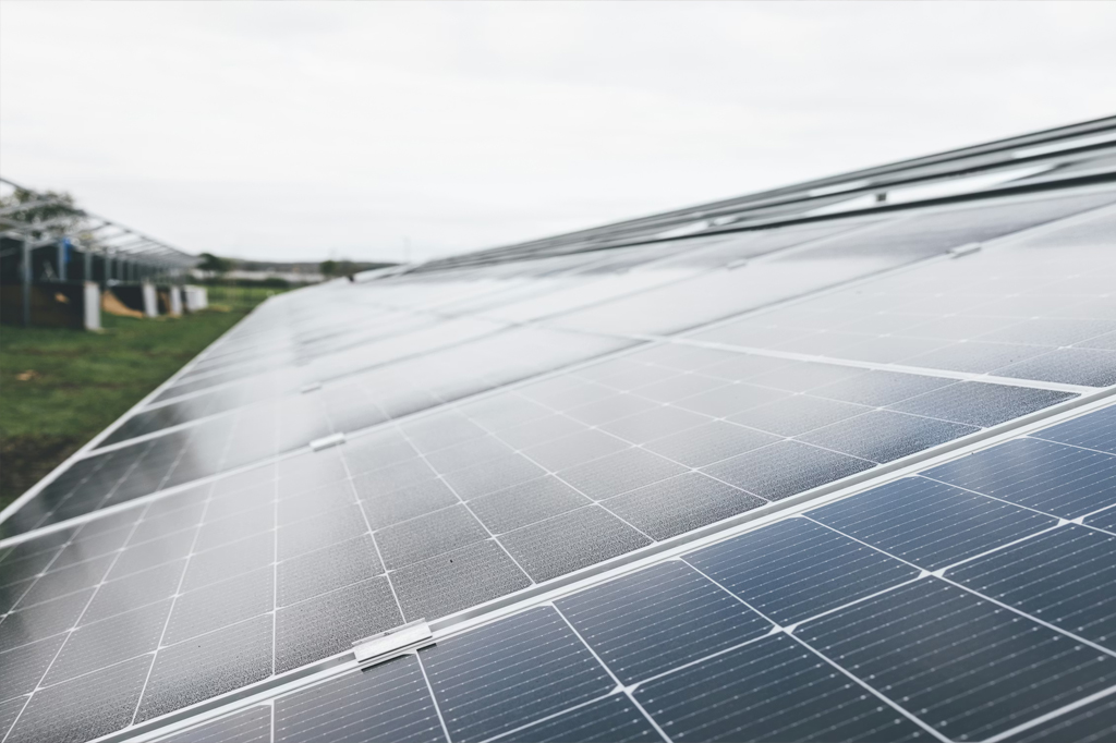 Fotovoltické riešenia a energetika